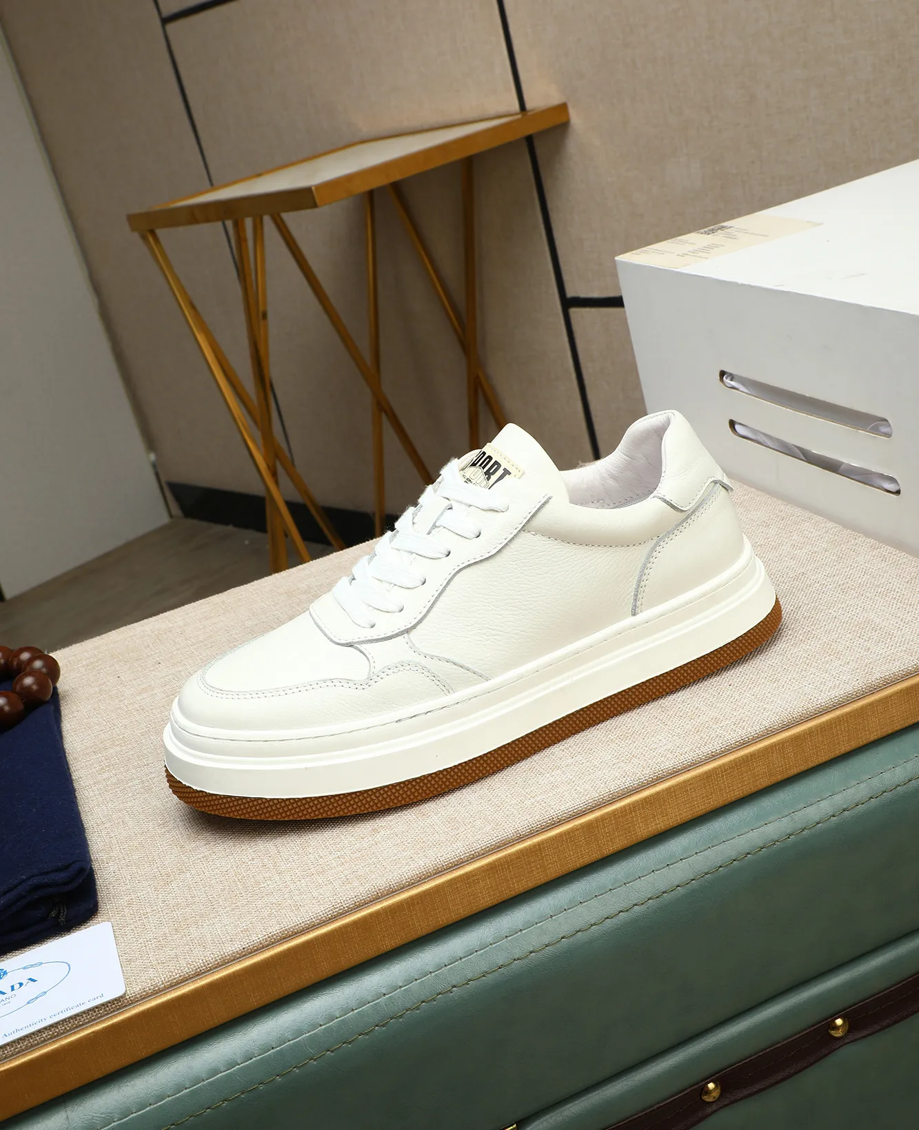 Men's men's shoes 💰440 high-end version. PRADA (Prada) men's casual style, compare the quality at the counter 🧚🏿♂️Imported cowhide fabric 🐎Water-dyed comfortable and soft cowhide lining for feet 🐂Genuine leather outsole with label 🎉 Size 38-44. Can be customized for 45💥🏆